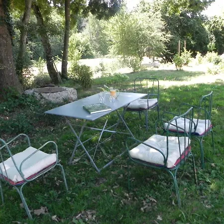 Bed & Breakfast Au Son Du Jardin Poitevin Saint-Laurs