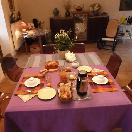 Au Son Du Jardin Poitevin Bed & Breakfast Saint-Laurs