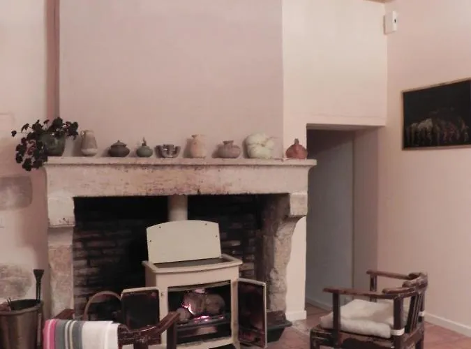 Bed & Breakfast Au Son Du Jardin Poitevin 3*