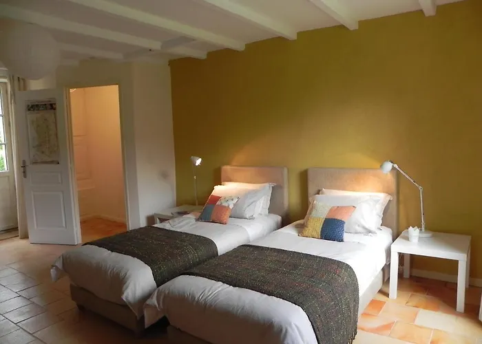 Au Son Du Jardin Poitevin Bed & Breakfast